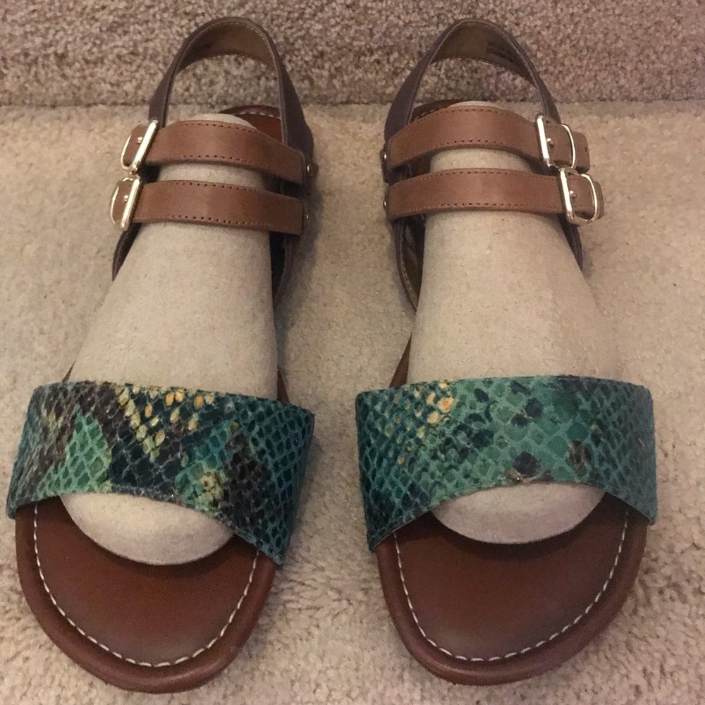 Clarks Artisan Indira Rue Sandals